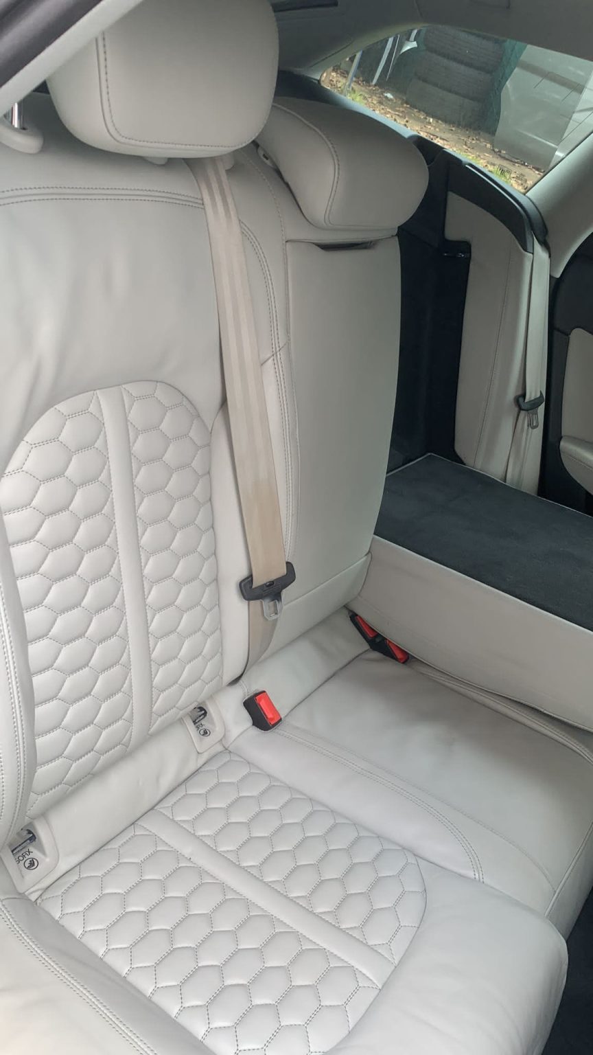 AUDI RS6 SPORT SEAT - Image 3