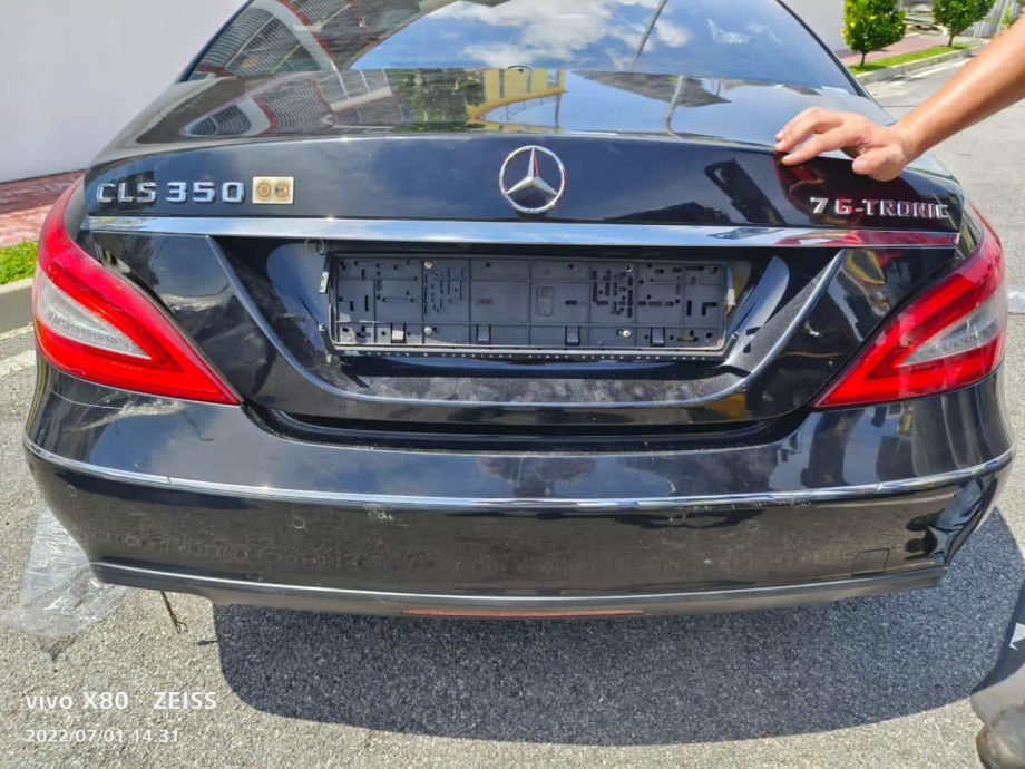 BENZ CLS W218 350 HALF CUT - Image 3