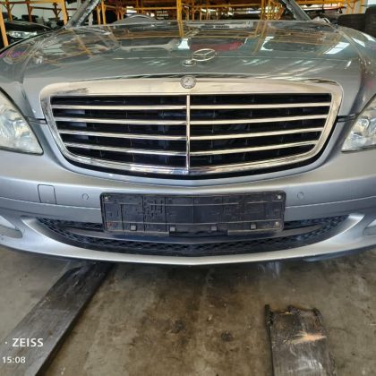 BENZ W221 350 HALF CUT