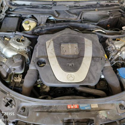 BENZ W221 350 HALF CUT