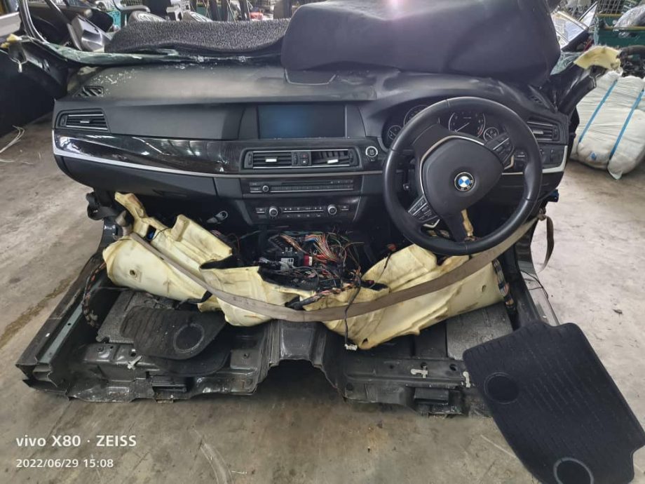 BMW F10 528I N20 HALF CUT CKD - Image 2
