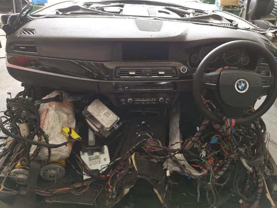 BMW F10 530I N52 HALF CUT CKD - Image 3