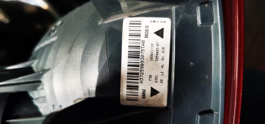 F30 tail lamp