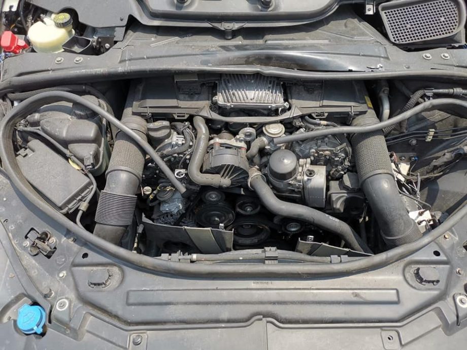 MERZ R CLASS R350 FACELIFT HALF CUT CKD - Image 3