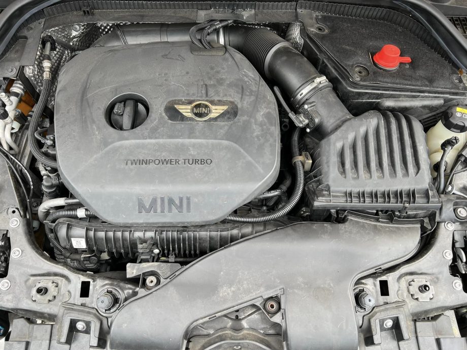 MINI F55 5DOOR B48 2.0 TURBO HALF CUT CKD - Image 2