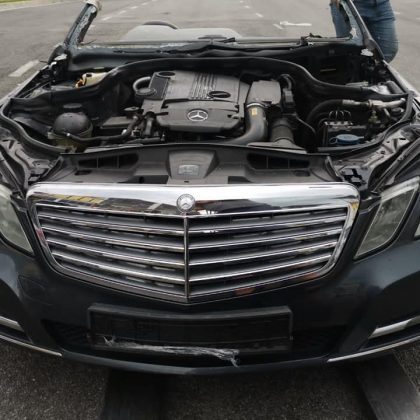 MERZ W212 250 CGI TURBO 271860 HALF CUT CKD